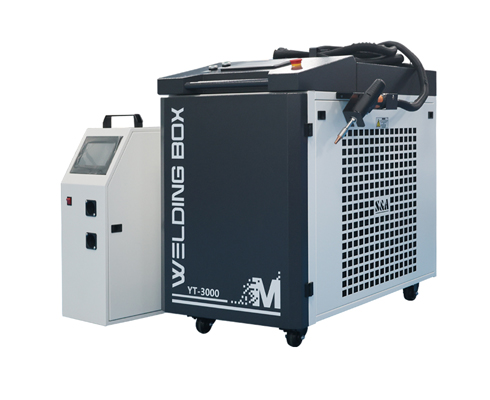 手持焊清切一体机